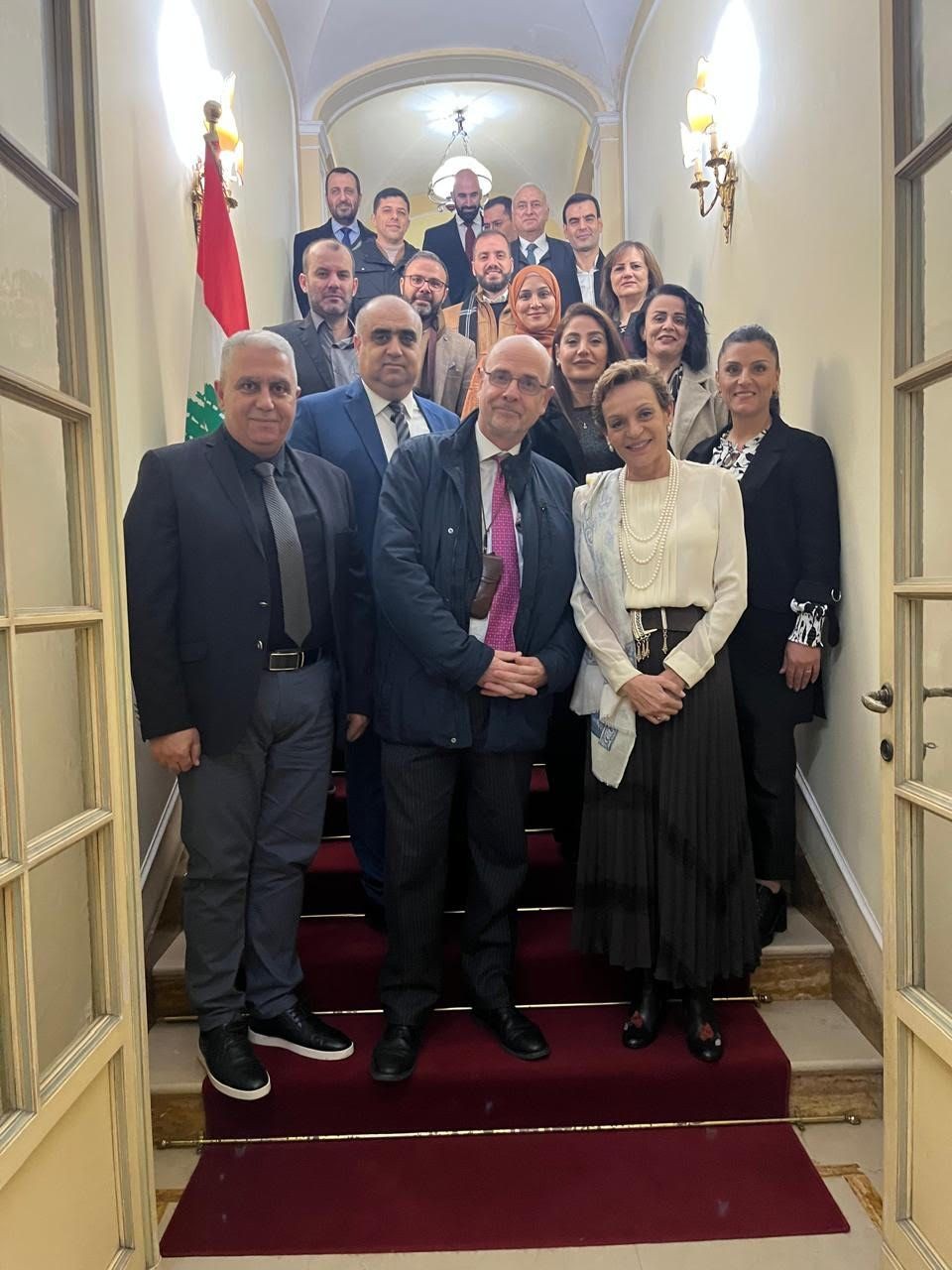 L’Ambasciatrice Jazzar accoglie una delegazione di partecipanti al Programma Internazionale di Certificazione in Appalti Pubblici Strategici